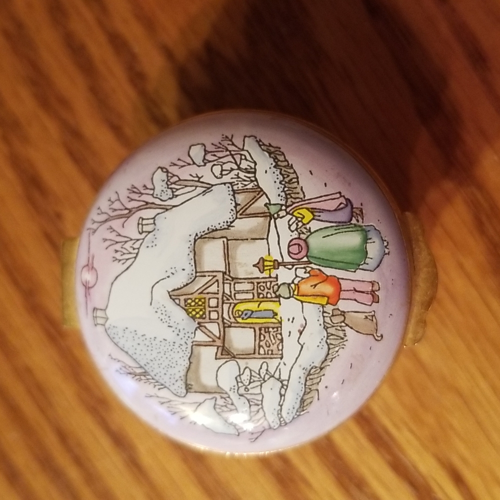Vintage Crummles English Enamel Annual Anno Domini Trinket/Pill Box 1986